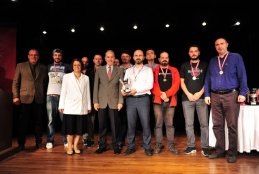 İstanbul Kültür Üniversitesi Rektörlük Kupası 2018'de dereceye giren takımlar ödüllerine kavuştu.